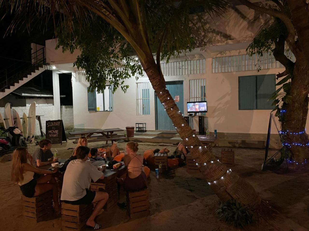 Hangover Hostels Arugam Bay Exteriér fotografie